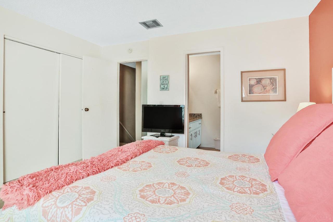 The Beach Escape Clearwater Beach Exterior foto